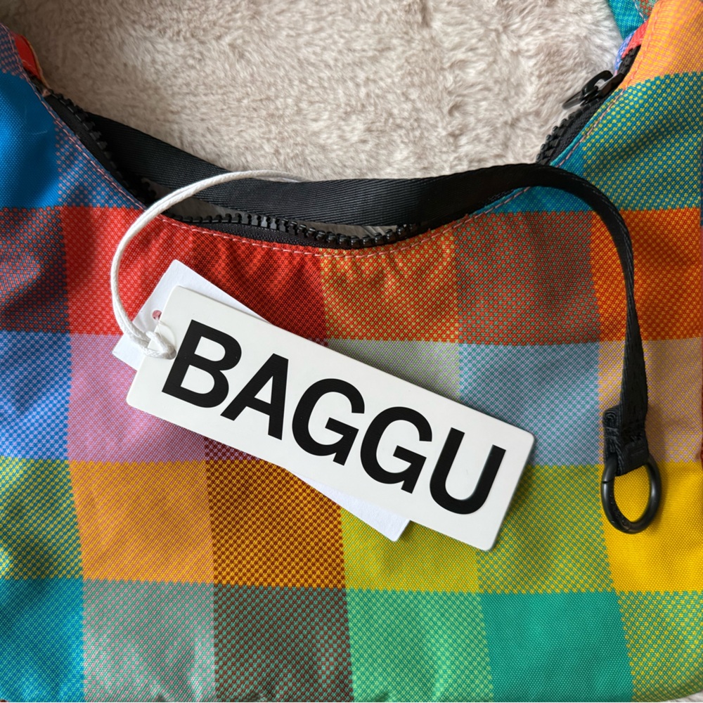 NWT BAGGU Mini Nylon Shoulder Bag Madras - Picture 9 of 12
